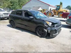 KNDCB3LC0H5049843 2017 KIA NIRO