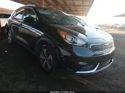 KNDCB3LC0H5051303 2017 KIA NIRO