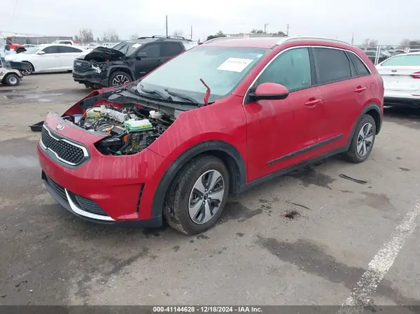 KNDCB3LC0H5052984 2017 KIA NIRO - Image 2