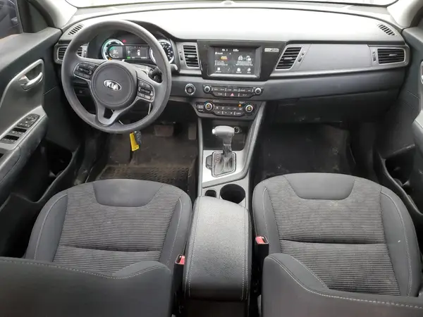 KNDCB3LC0H5055321 2017 KIA NIRO - Image 8