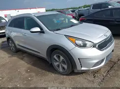 KNDCB3LC0H5056758 2017 KIA NIRO