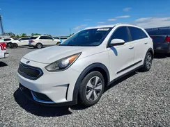 KNDCB3LC0H5059952 2017 KIA NIRO