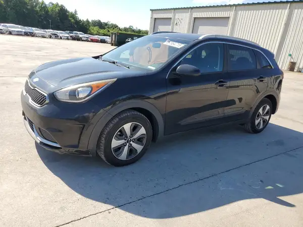 KNDCB3LC0H5066190 2017 KIA NIRO - Image 1