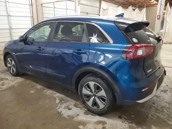 KNDCB3LC0H5074869 2017 KIA NIRO - Image 2