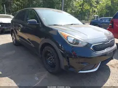 KNDCB3LC0H5078761 2017 KIA NIRO