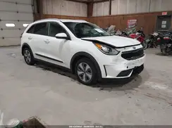 KNDCB3LC0H5080722 2017 KIA NIRO