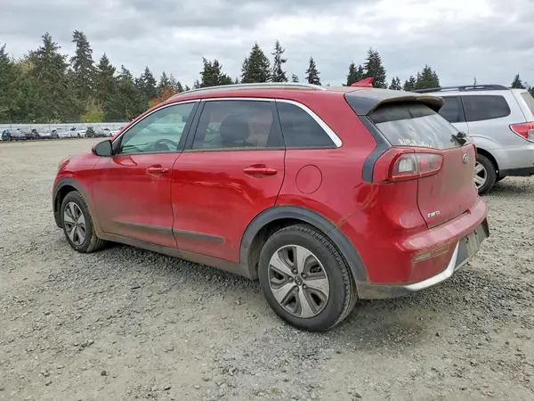 KNDCB3LC0H5082678 2017 KIA NIRO - Image 2