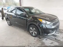 KNDCB3LC0H5095270 2017 KIA NIRO