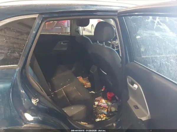 KNDCB3LC0J5122800 2018 KIA NIRO - Image 8