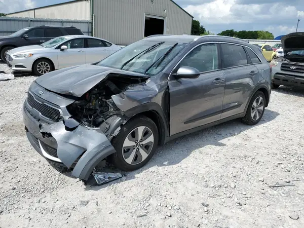 KNDCB3LC0J5124126 2018 KIA NIRO - Image 1