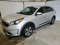 KNDCB3LC0J5127415 2018 KIA NIRO
