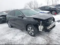 KNDCB3LC0J5139757 2018 KIA NIRO