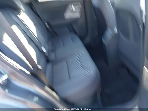 KNDCB3LC0J5161919 2018 KIA NIRO - Image 8