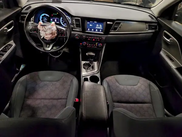 KNDCB3LC0J5203487 2018 KIA NIRO - Image 8