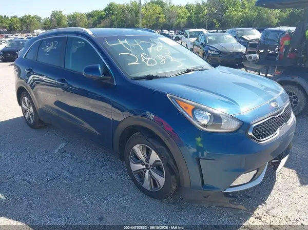 KNDCB3LC0J5210018 2018 KIA NIRO - Image 1