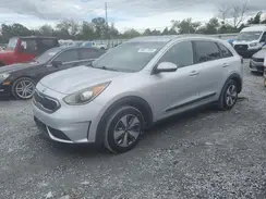 KNDCB3LC0K5217083 2019 KIA NIRO