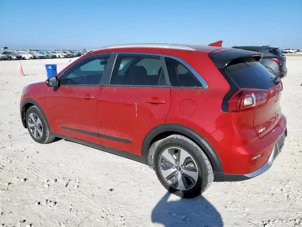 KNDCB3LC0K5231307 2019 KIA NIRO - Image 2