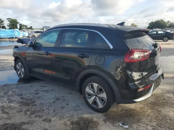 KNDCB3LC0K5243294 2019 KIA NIRO - Image 2