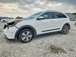 KNDCB3LC0K5243702 2019 KIA NIRO