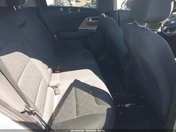 KNDCB3LC0K5244347 2019 KIA NIRO - Image 8