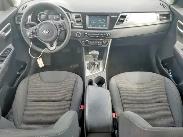 KNDCB3LC0K5246132 2019 KIA NIRO - Image 8