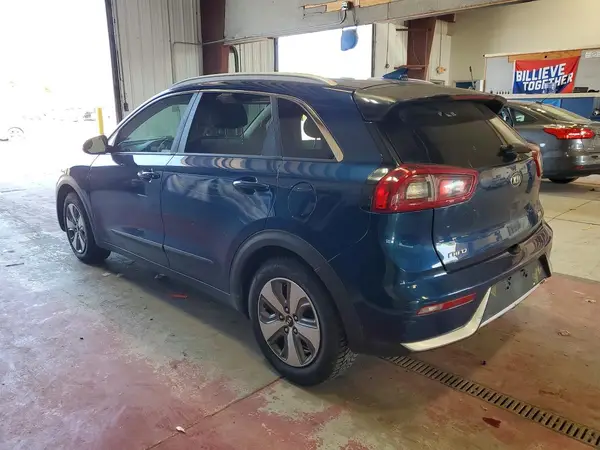 KNDCB3LC0K5251718 2019 KIA NIRO - Image 2