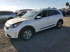 KNDCB3LC0K5253291 2019 KIA NIRO