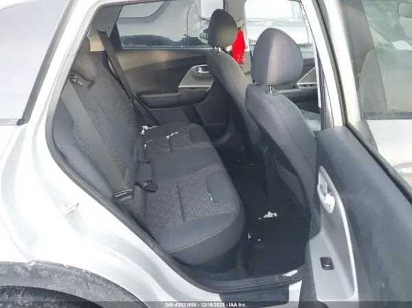 KNDCB3LC0K5253565 2019 KIA NIRO - Image 8