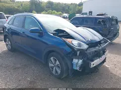 KNDCB3LC0K5255350 2019 KIA NIRO