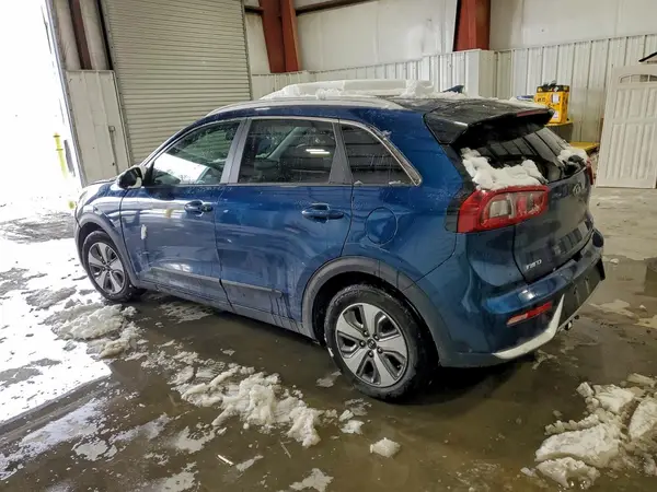 KNDCB3LC0K5260290 2019 KIA NIRO - Image 2