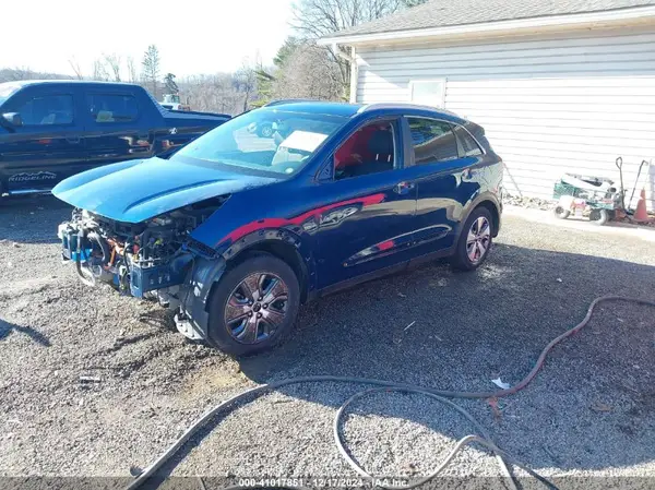 KNDCB3LC0K5263092 2019 KIA NIRO - Image 2