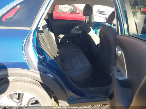 KNDCB3LC0K5263092 2019 KIA NIRO - Image 8