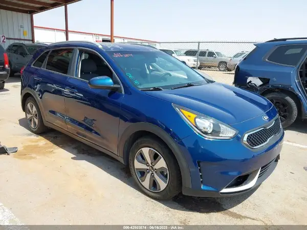 KNDCB3LC0K5276232 2019 KIA NIRO - Image 1