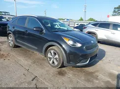 KNDCB3LC0K5281883 2019 KIA NIRO