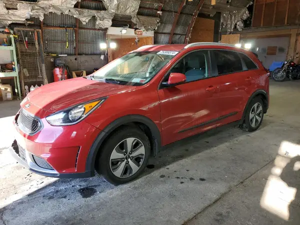 KNDCB3LC0K5282662 2019 KIA NIRO - Image 1