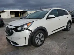 KNDCB3LC0K5284265 2019 KIA NIRO