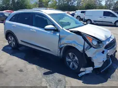 KNDCB3LC0K5296514 2019 KIA NIRO