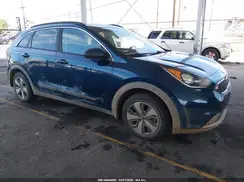 KNDCB3LC0K5322125 2019 KIA NIRO