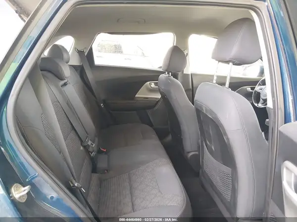 KNDCB3LC0K5322125 2019 KIA NIRO - Image 8
