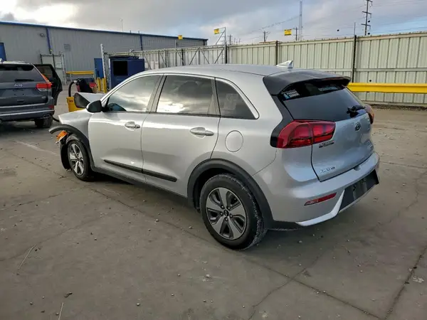 KNDCB3LC0K5322710 2019 KIA NIRO - Image 2