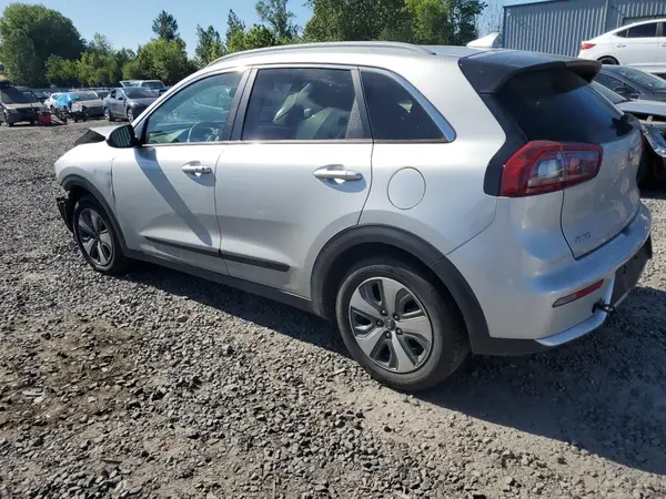 KNDCB3LC0K5326790 2019 KIA NIRO - Image 2