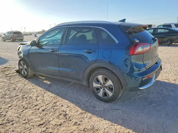 KNDCB3LC0K5346134 2019 KIA NIRO - Image 2