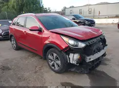KNDCB3LC0K5352161 2019 KIA NIRO
