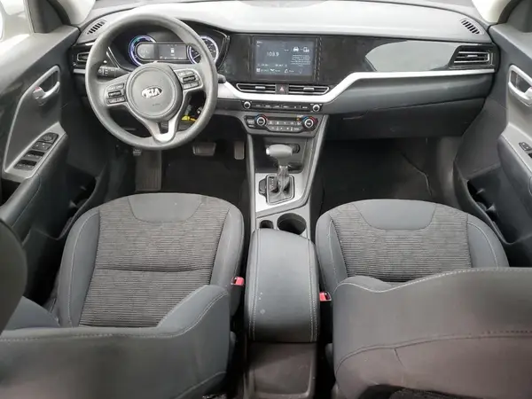 KNDCB3LC0L5365400 2020 KIA NIRO - Image 8
