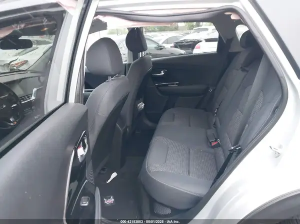 KNDCB3LC0L5398722 2020 KIA NIRO - Image 8