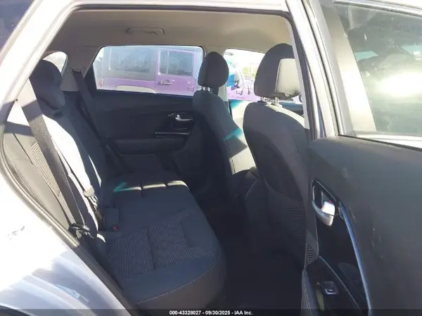 KNDCB3LC0L5399725 2020 KIA NIRO - Image 8