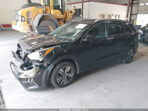 KNDCB3LC0L5419827 2020 KIA NIRO - Image 2