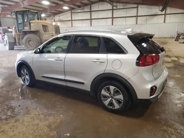 KNDCB3LC0L5438779 2020 KIA NIRO - Image 2