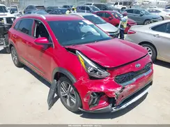 KNDCB3LC0M5463781 2021 KIA NIRO
