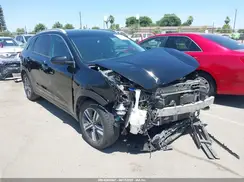 KNDCB3LC0M5479995 2021 KIA NIRO